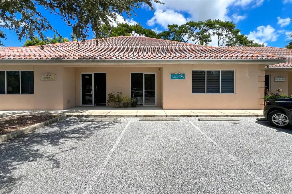5245 Office Park Boulevard Bradenton FL 34203
