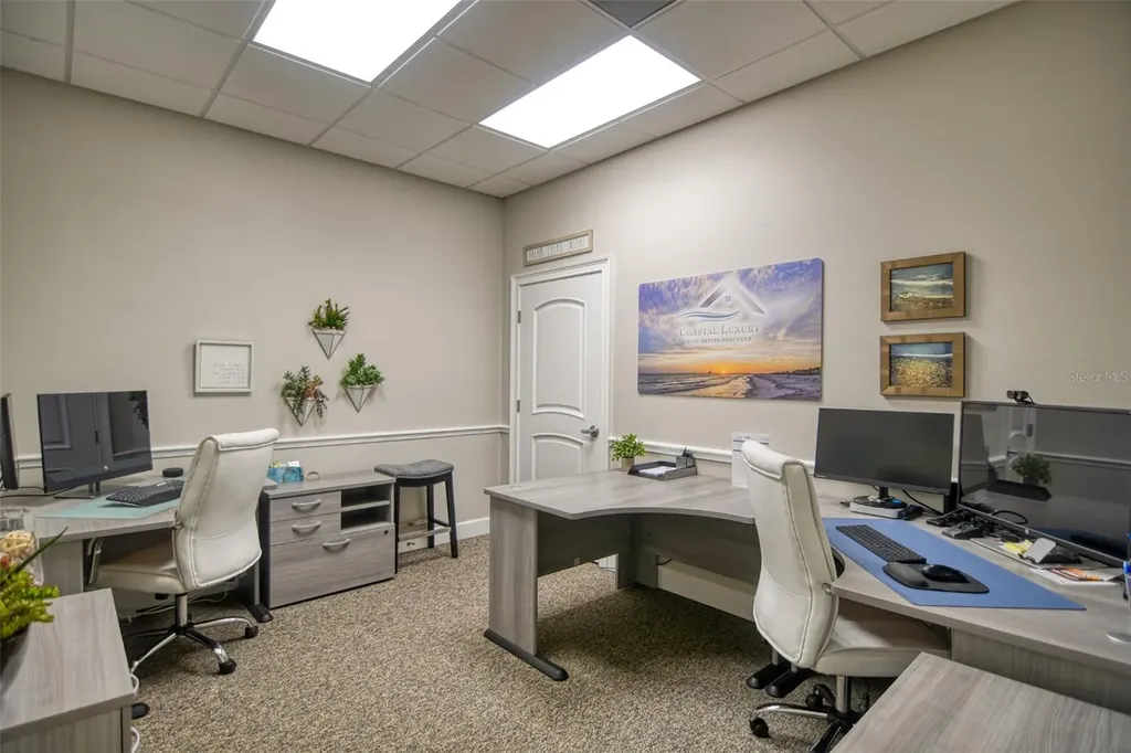 5245 Office Park Boulevard Bradenton FL 34203