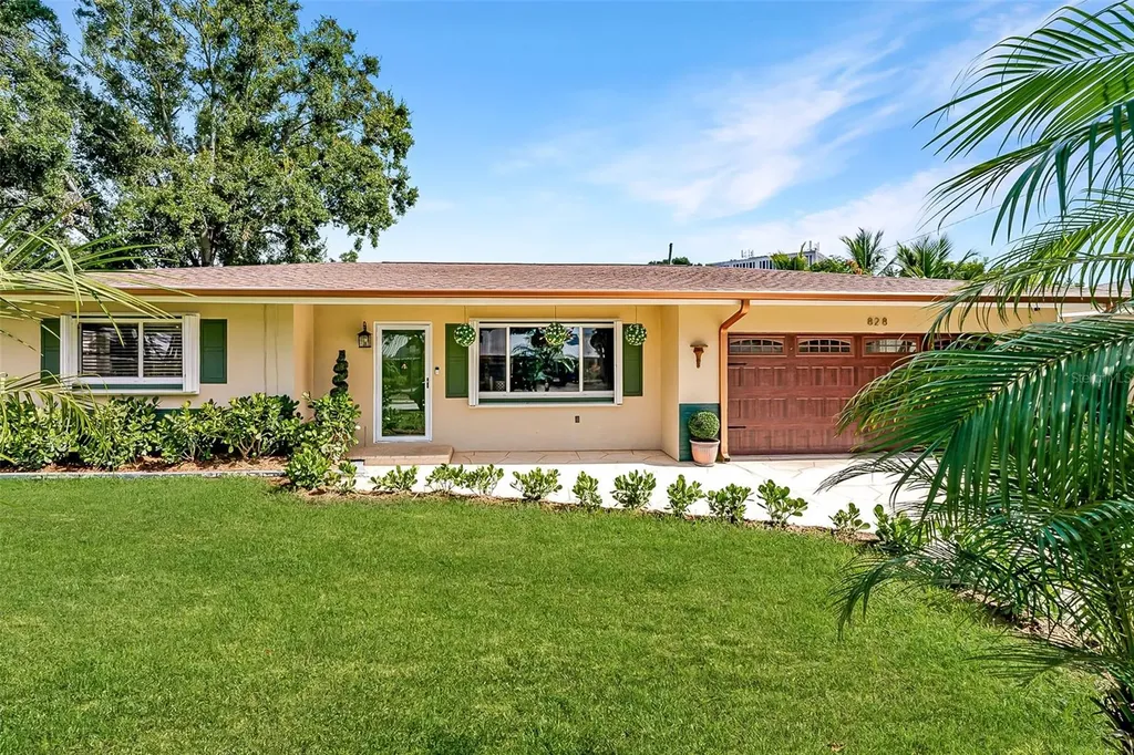 828 3rd Avenue SW Largo FL 33770