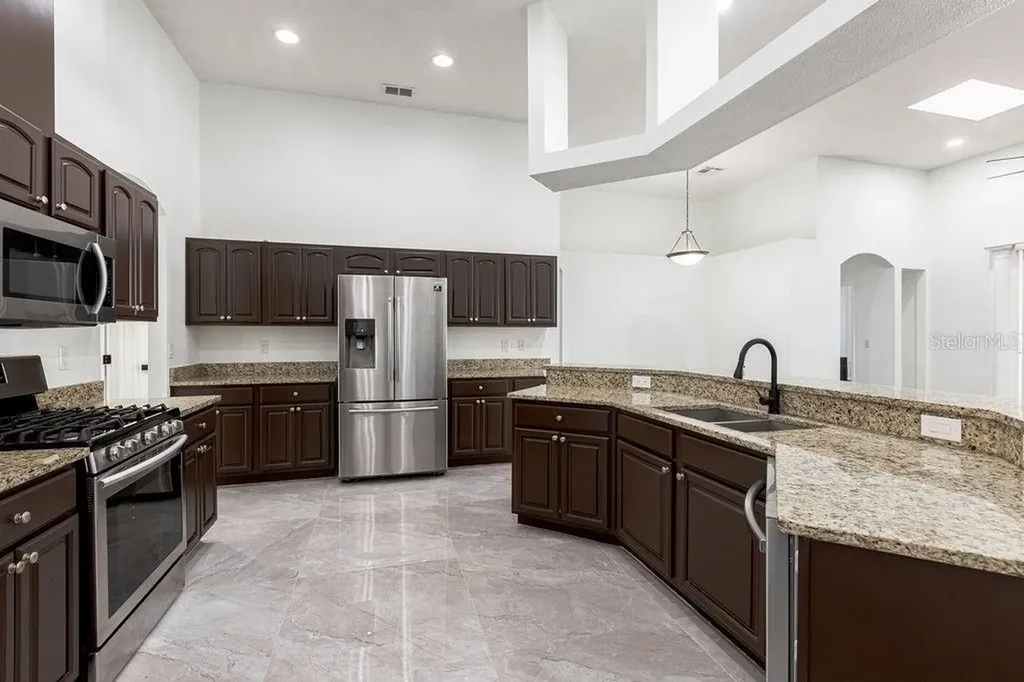 1032 Legends Pass Drive Valrico FL 33594