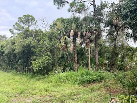 13500 Sedgwick Avenue Port Charlotte FL 33953