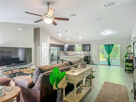 5092 SW 197th Terrace Dunnellon FL 34431