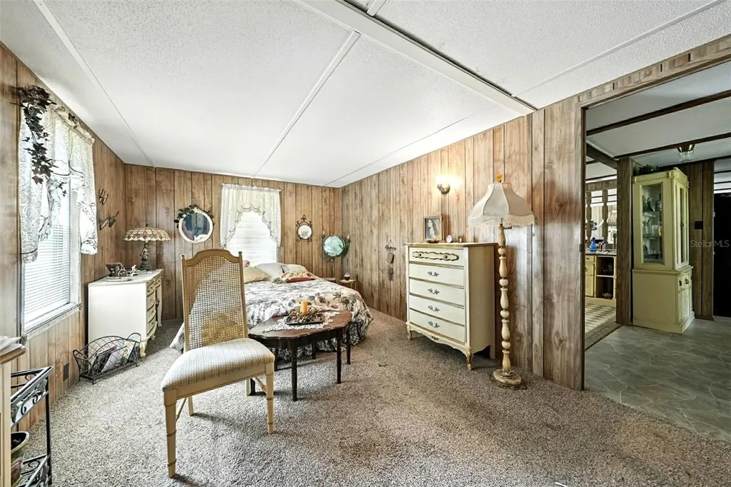 37820 Rolling Acres Road Lady Lake FL 32159