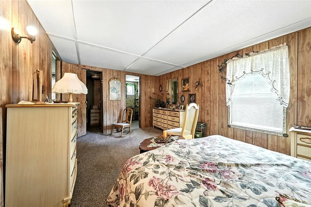 37820 Rolling Acres Road Lady Lake FL 32159