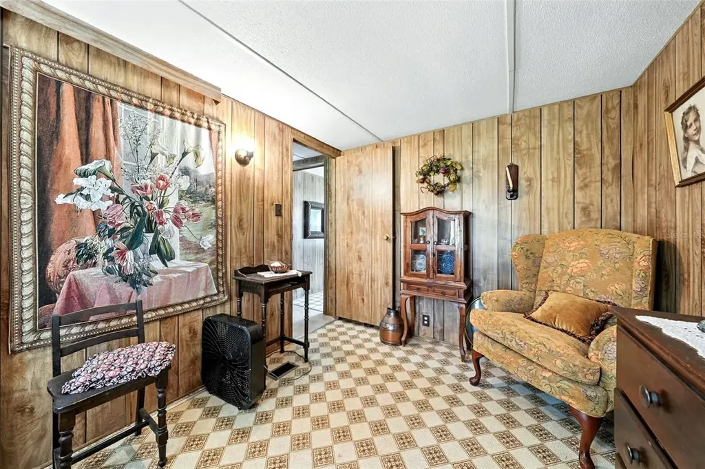 37820 Rolling Acres Road Lady Lake FL 32159
