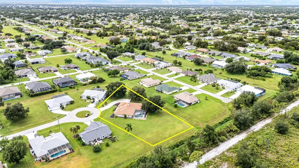 27052 Paratins Drive Punta Gorda FL 33983