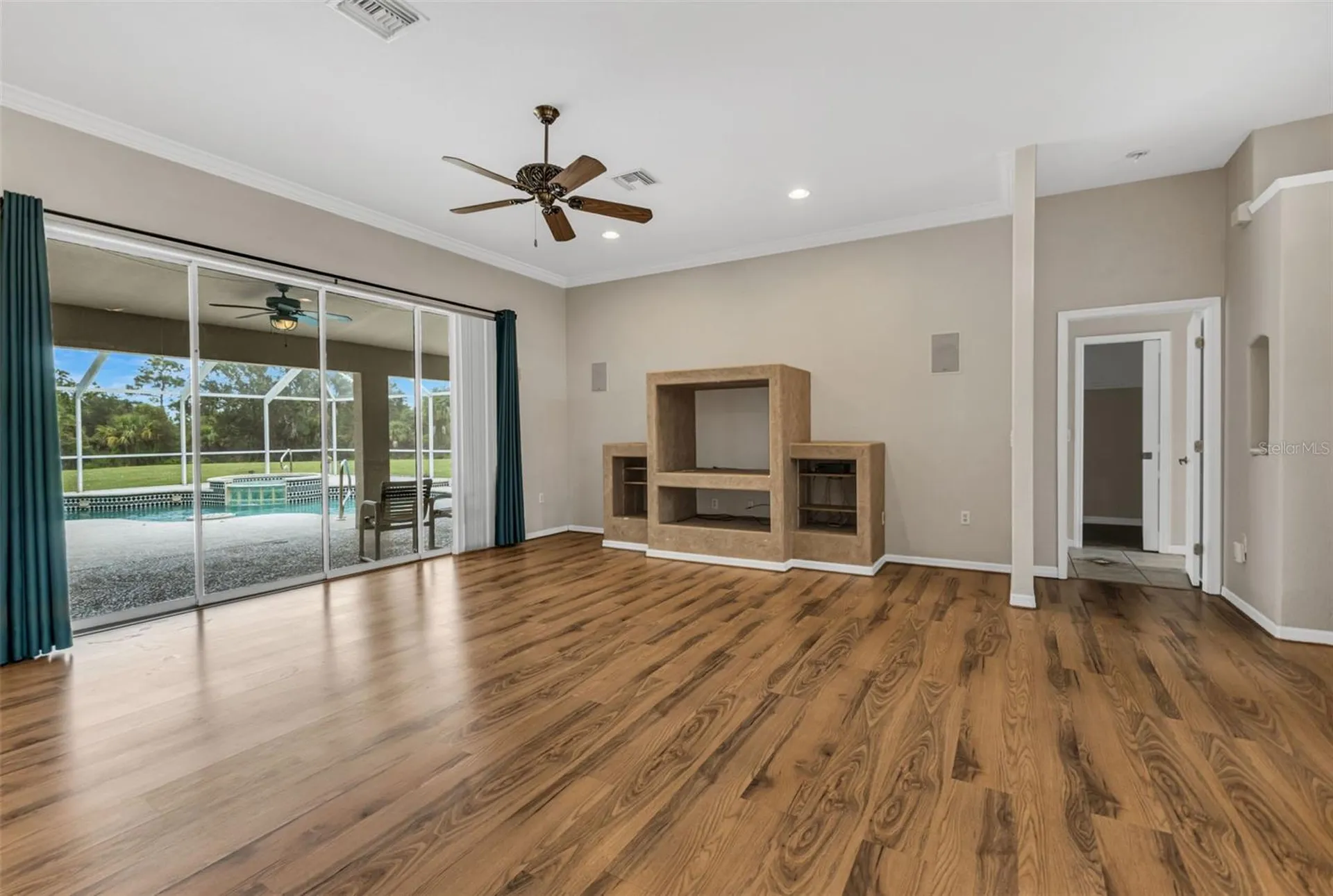 27052 Paratins Drive Punta Gorda FL 33983