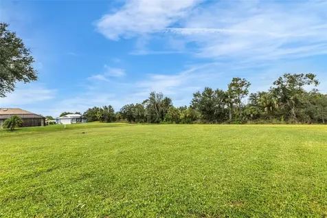 27052 Paratins Drive Punta Gorda FL 33983