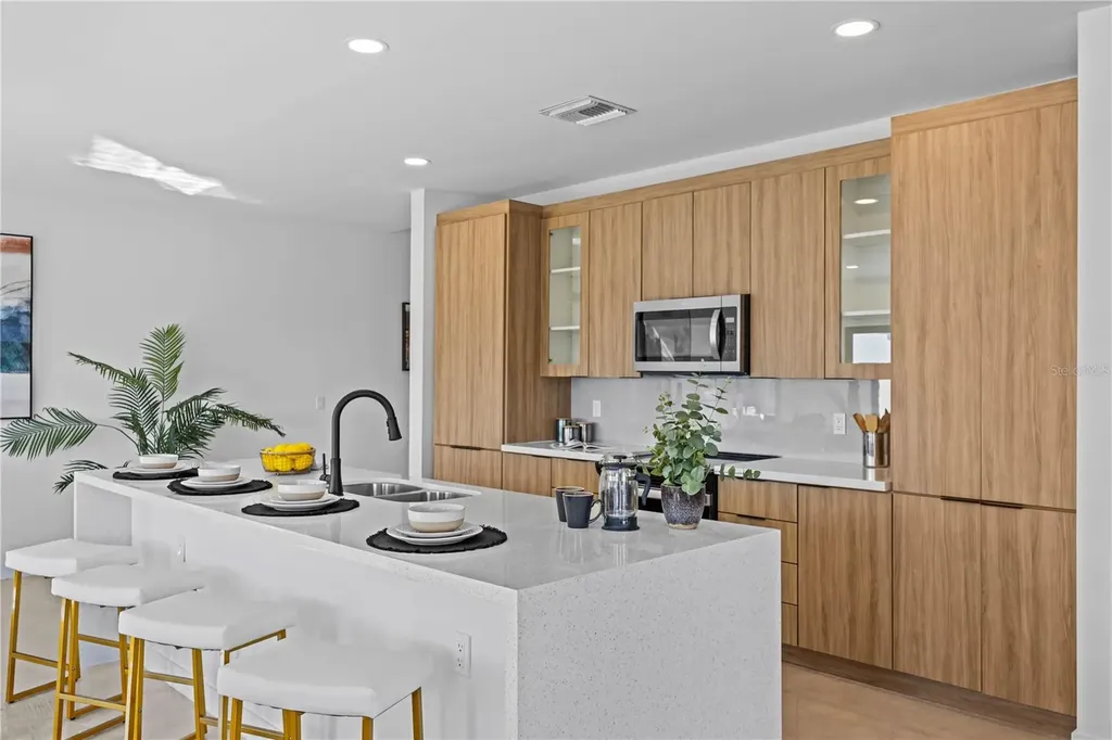 6467 Quartet Street Mascotte FL 34753