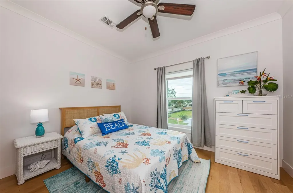16109 3rd Street E Redington Beach FL 33708