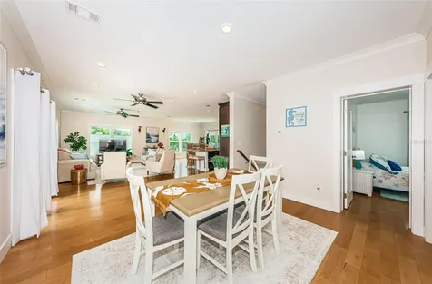 16109 3rd Street E Redington Beach FL 33708