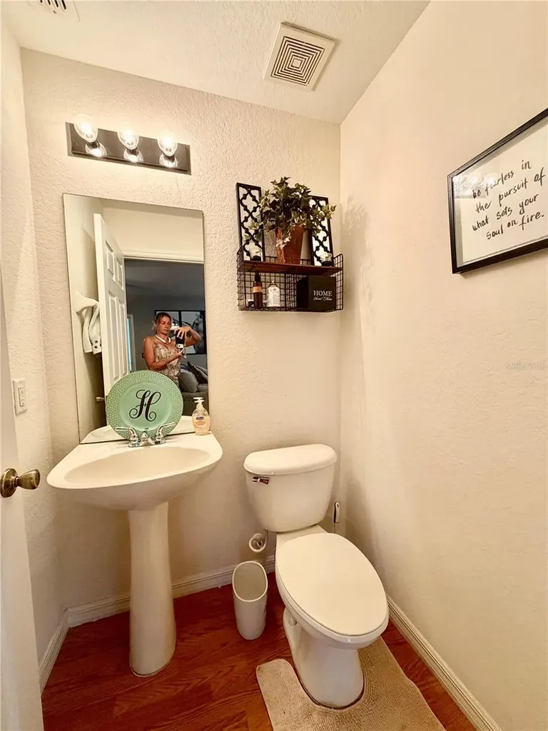 12406 NE 50th View Oxford FL 34484
