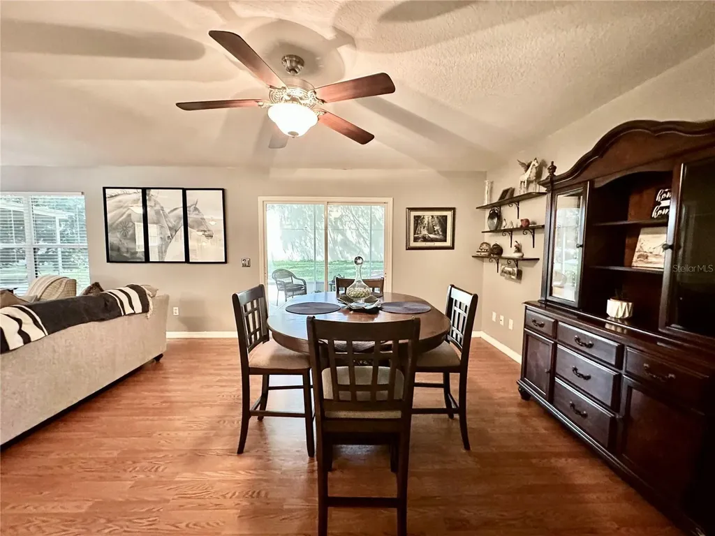 12406 NE 50th View Oxford FL 34484