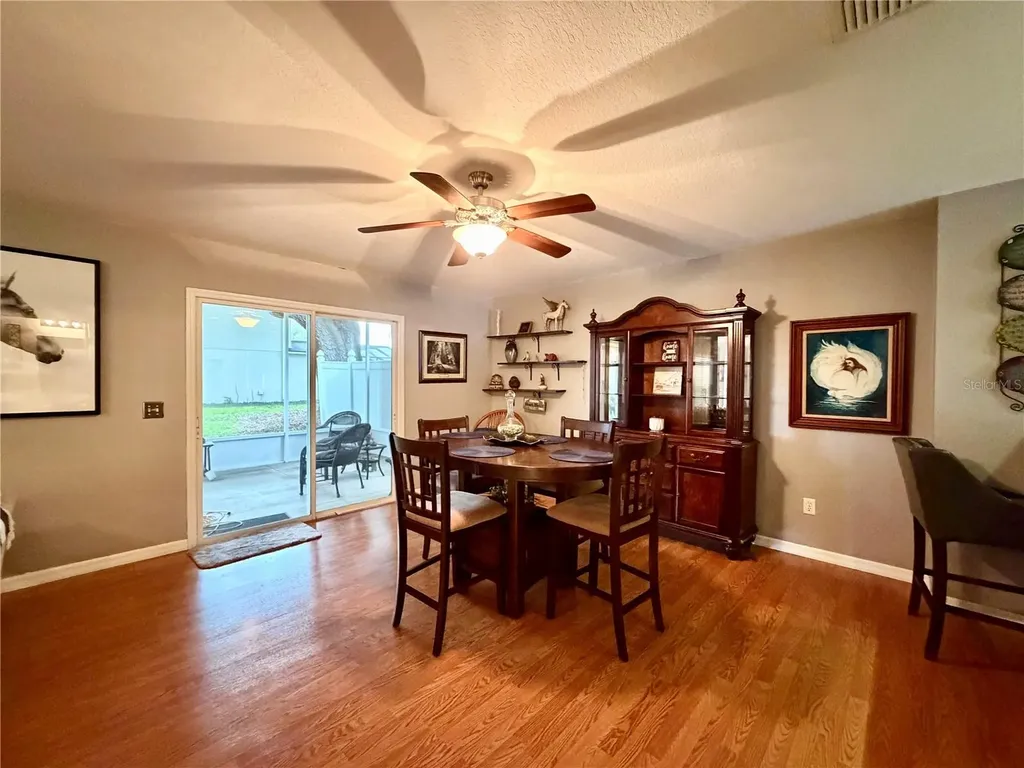 12406 NE 50th View Oxford FL 34484
