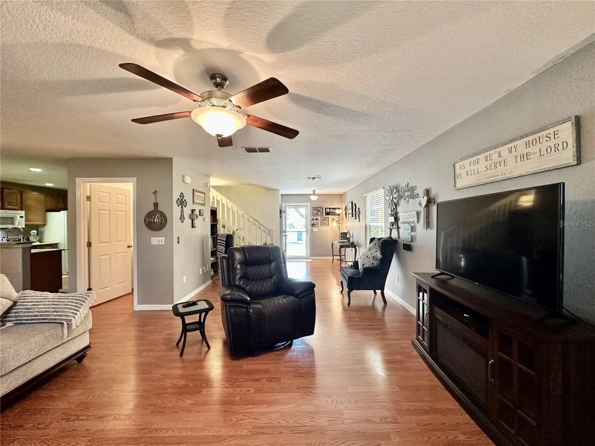12406 NE 50th View Oxford FL 34484