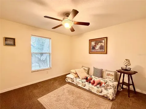 12406 NE 50th View Oxford FL 34484