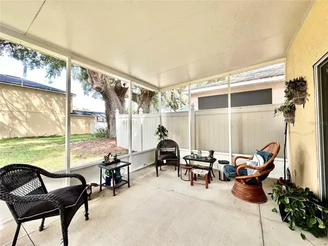 12406 NE 50th View Oxford FL 34484