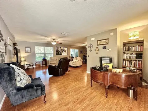 12406 NE 50th View Oxford FL 34484