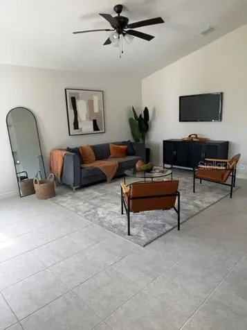 89 W Central Avenue Webster FL 33597