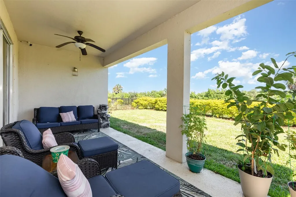 4013 Lively Coral Place Bradenton FL 34208