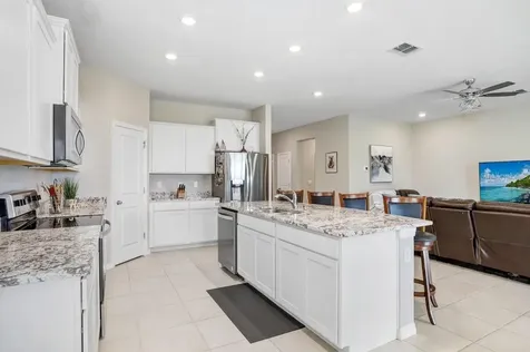 4013 Lively Coral Place Bradenton FL 34208