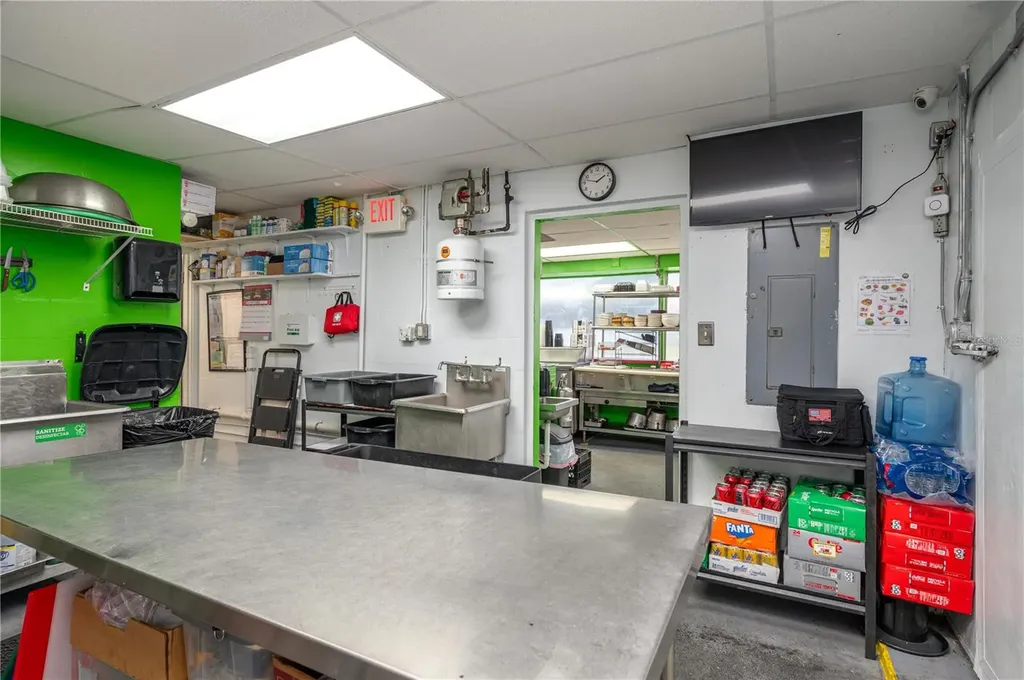 114 W Central Avenue Lake Wales FL 33853