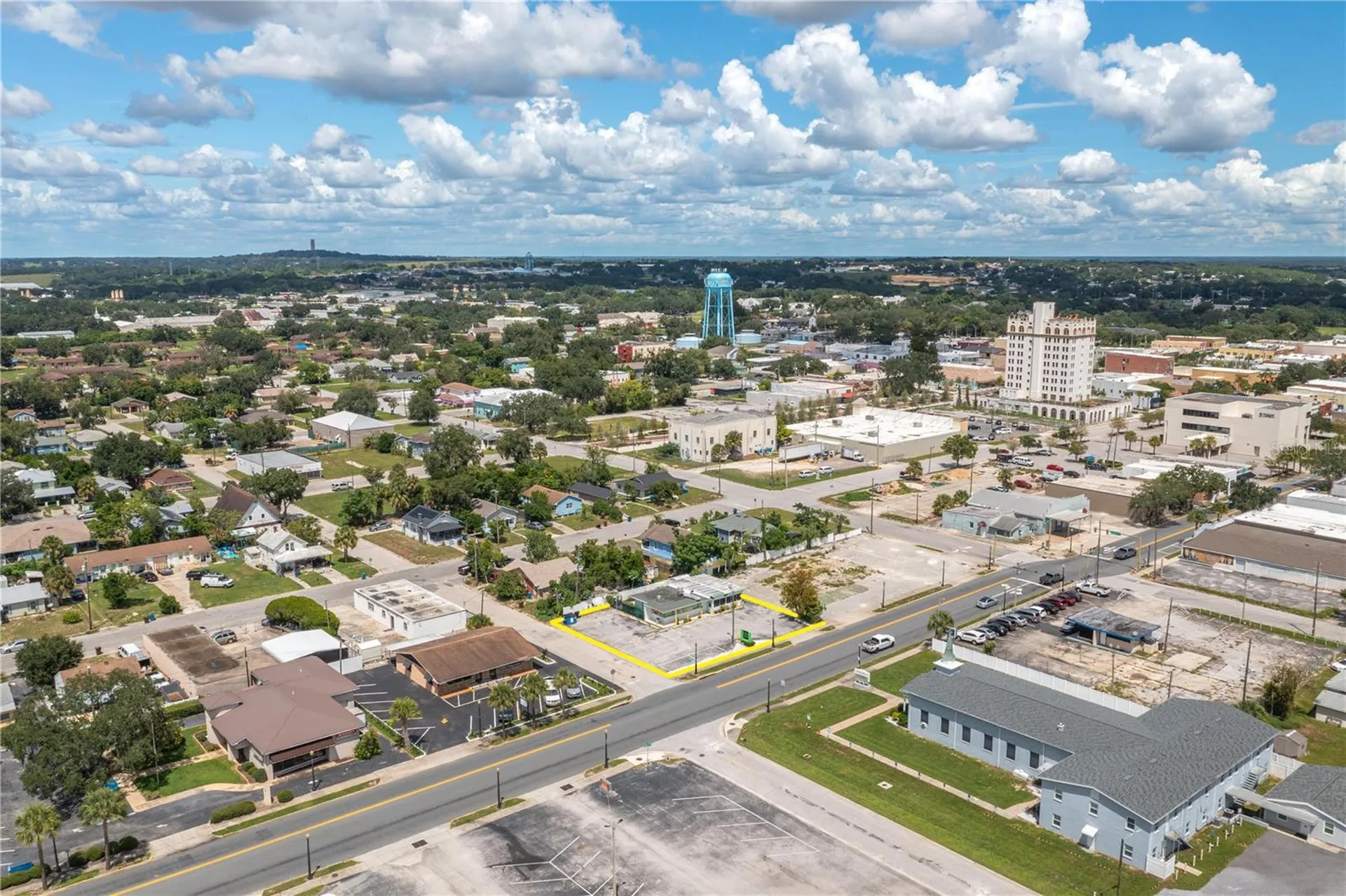 114 W Central Avenue Lake Wales FL 33853