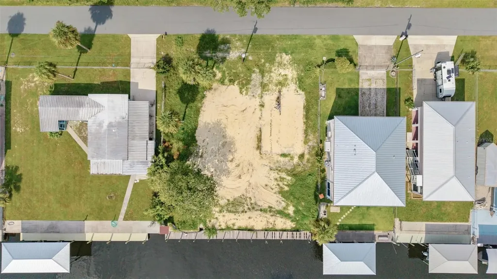 2607 N Seneca Point Crystal River FL 34429