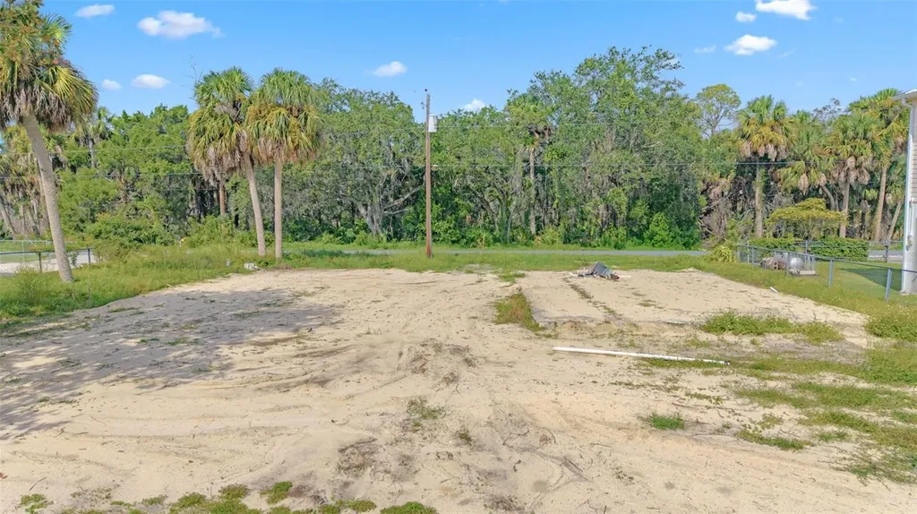 2607 N Seneca Point Crystal River FL 34429