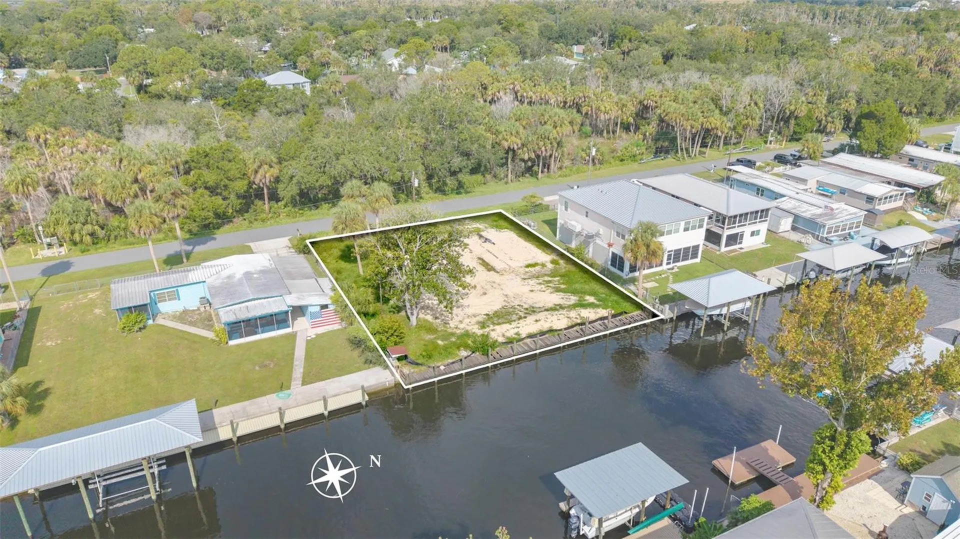 2607 N Seneca Point Crystal River FL 34429