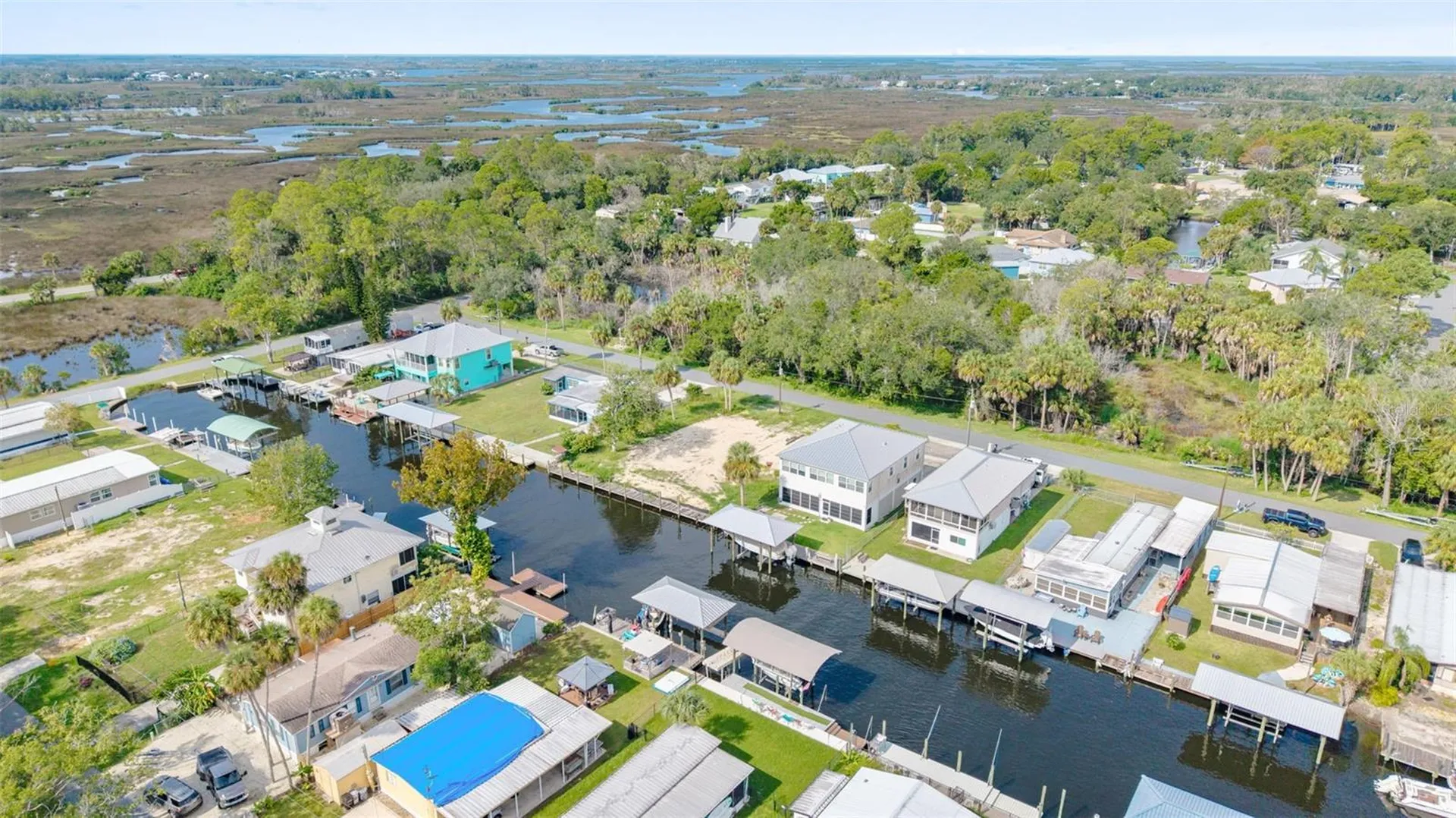 2607 N Seneca Point Crystal River FL 34429