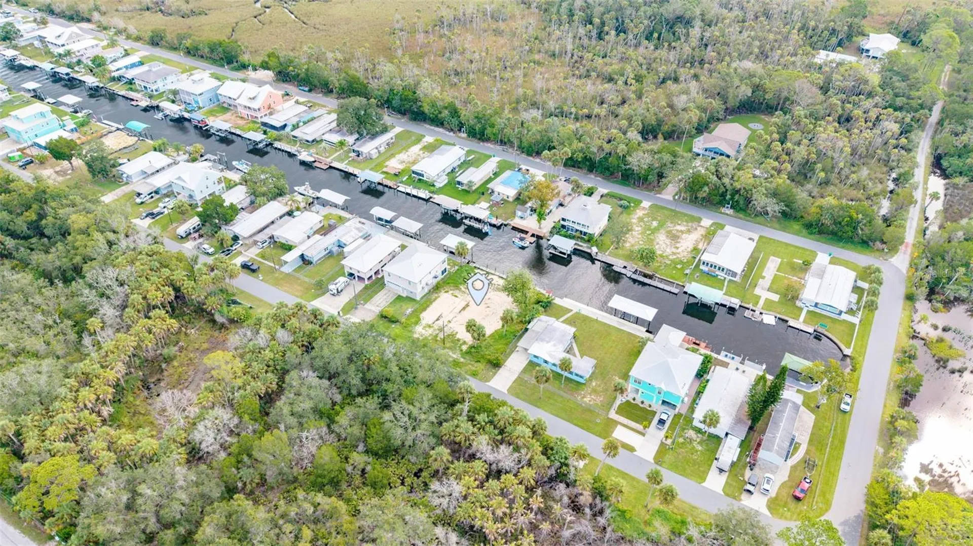 2607 N Seneca Point Crystal River FL 34429