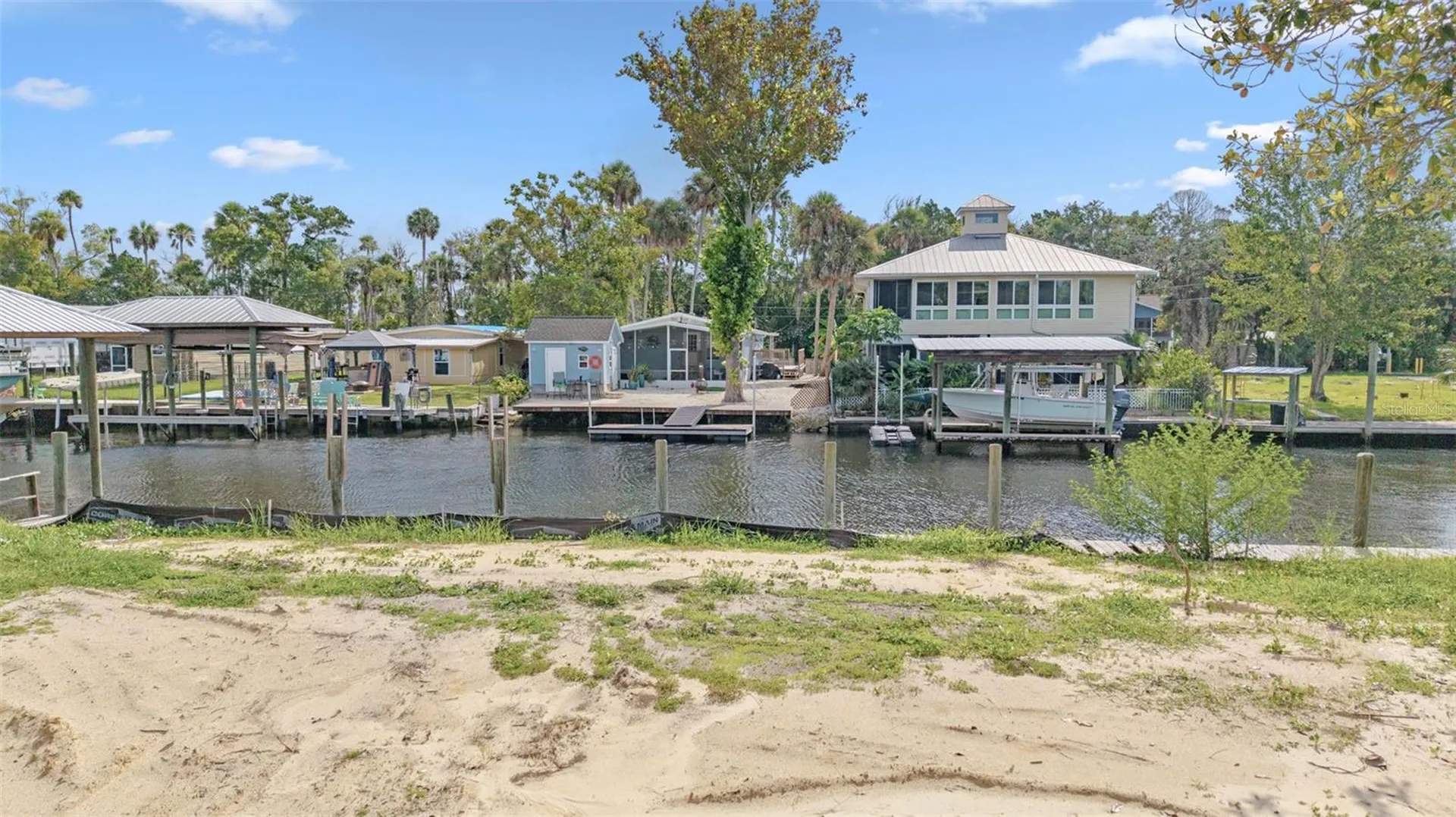 2607 N Seneca Point Crystal River FL 34429
