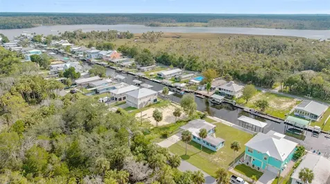 2607 N Seneca Point Crystal River FL 34429
