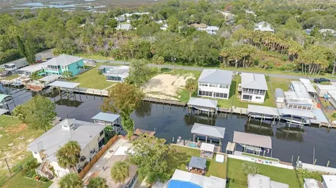 2607 N Seneca Point Crystal River FL 34429