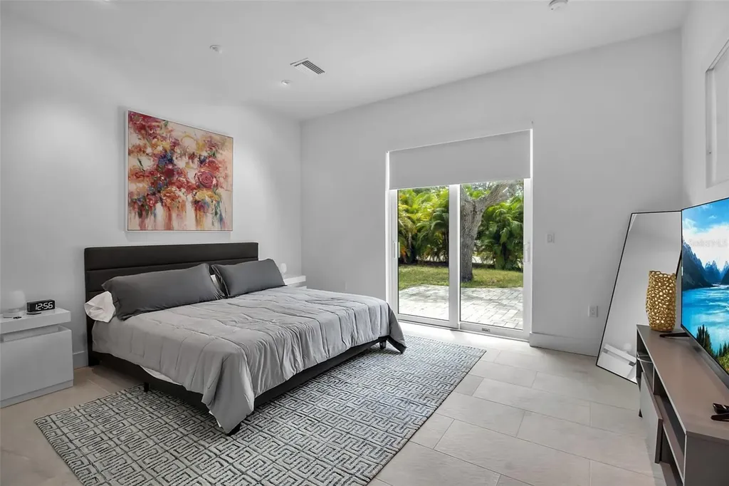 2231 Wood Street Sarasota FL 34237