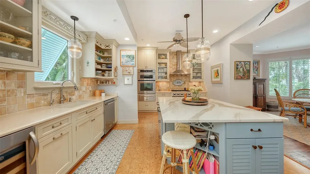 3925 Hamilton Club Circle Sarasota FL 34242