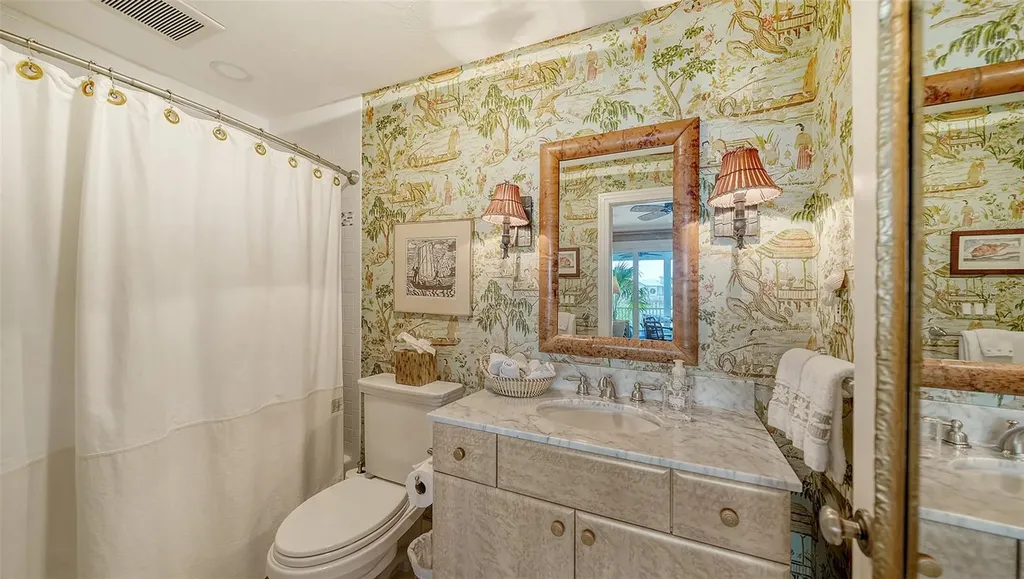 3925 Hamilton Club Circle Sarasota FL 34242