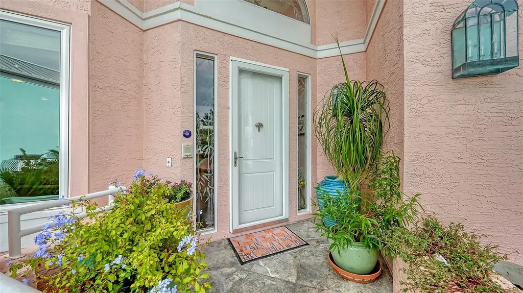 3925 Hamilton Club Circle Sarasota FL 34242