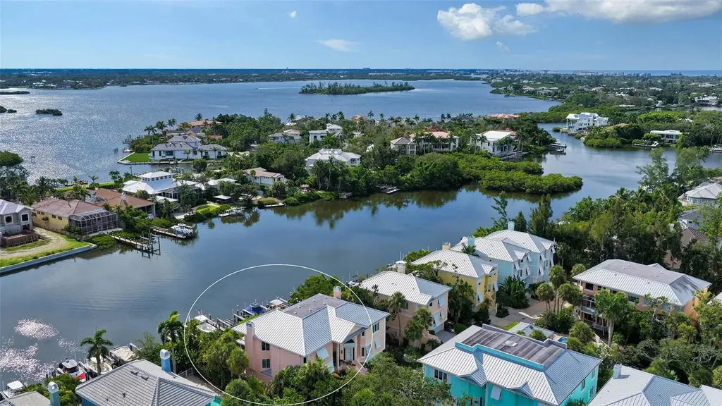 3925 Hamilton Club Circle Sarasota FL 34242