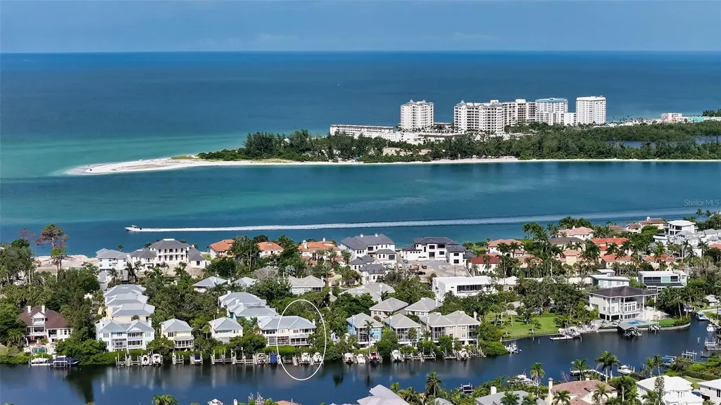 3925 Hamilton Club Circle Sarasota FL 34242