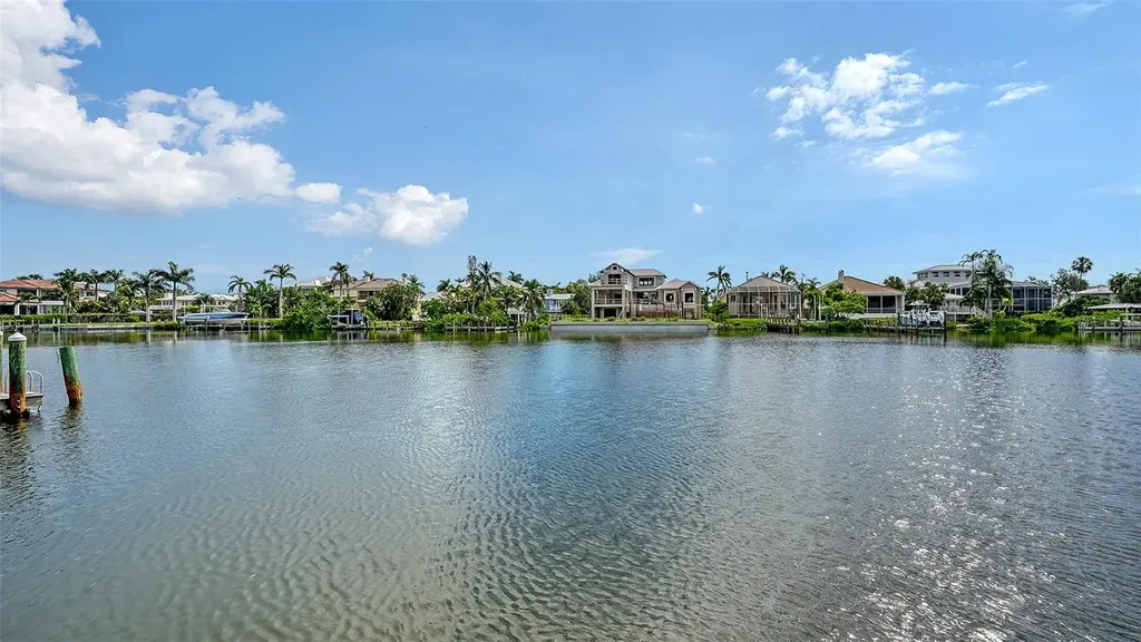 3925 Hamilton Club Circle Sarasota FL 34242