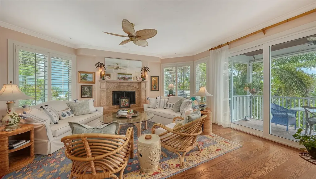 3925 Hamilton Club Circle Sarasota FL 34242