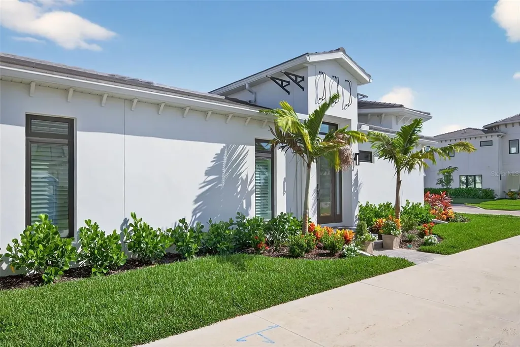 6413 Pigeon Plum Way Bradenton FL 34210