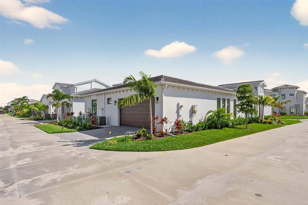 6413 Pigeon Plum Way Bradenton FL 34210