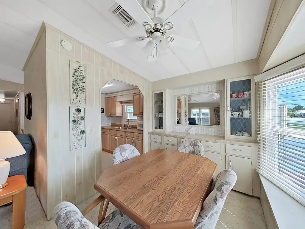 4909 Foxwood Lake Drive Lakeland FL 33810