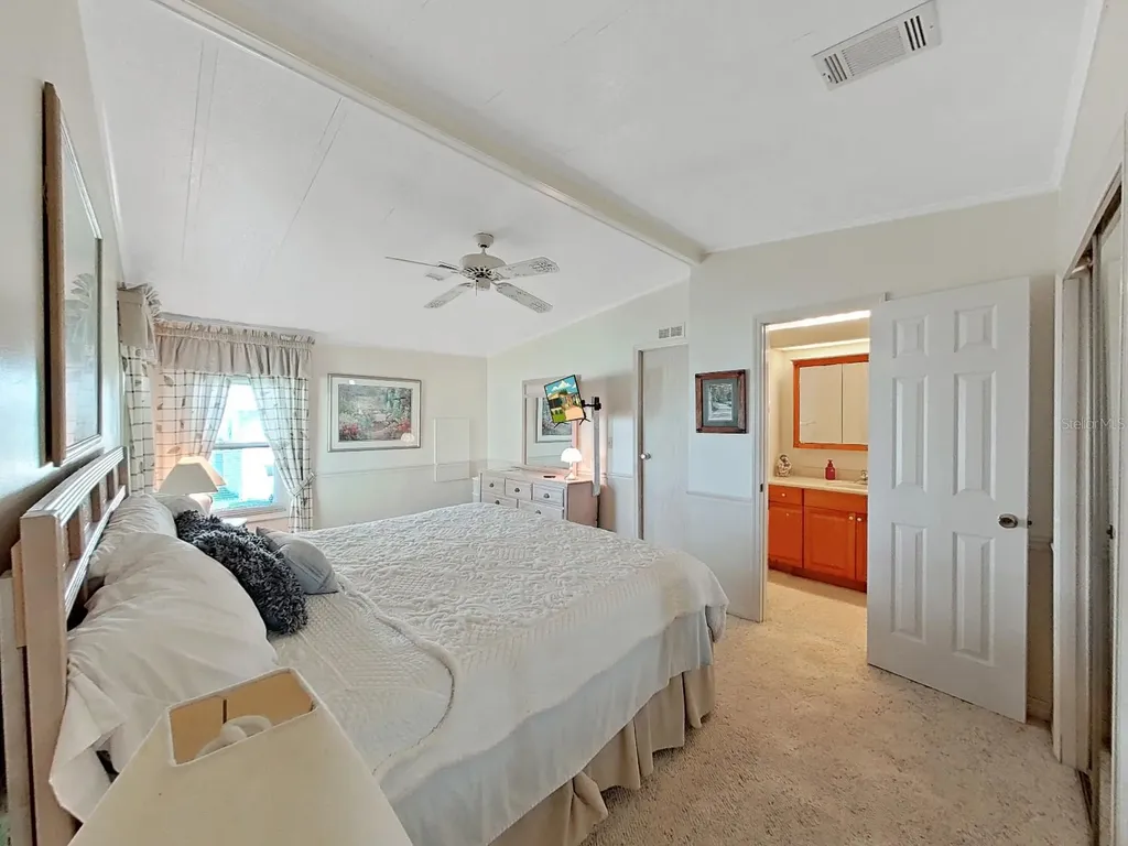 4909 Foxwood Lake Drive Lakeland FL 33810