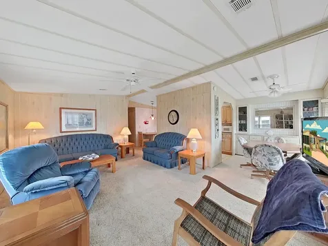 4909 Foxwood Lake Drive Lakeland FL 33810