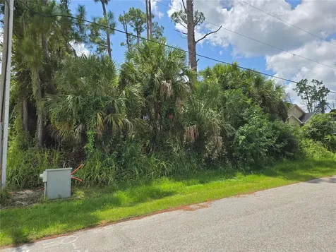 Trentwood Lane North Port FL 34286