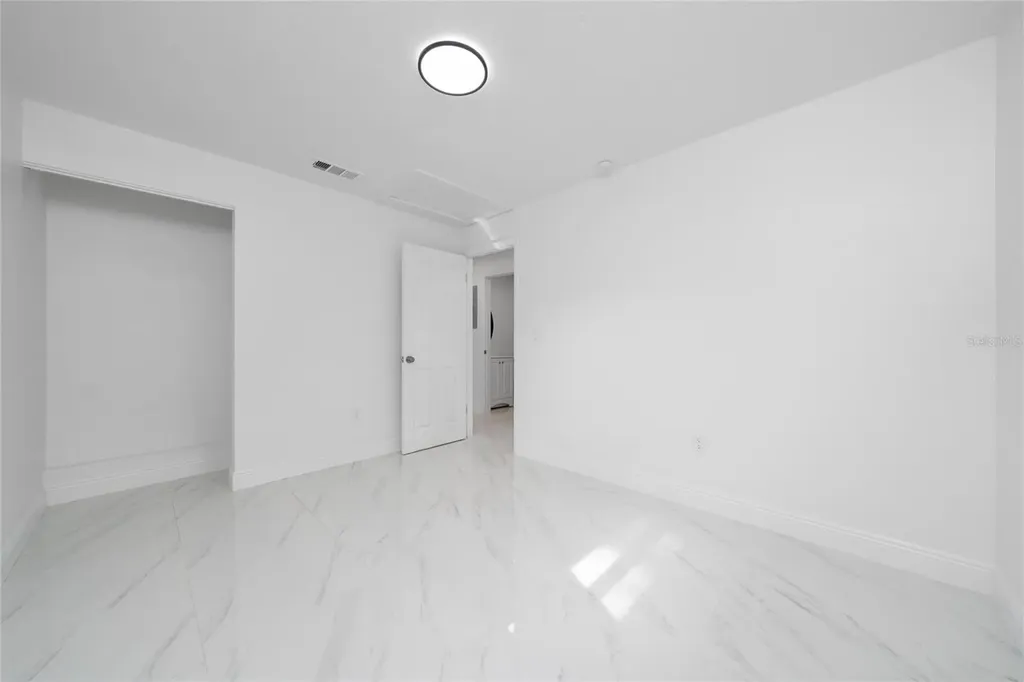 5621 Lunsford Drive Orlando FL 32818